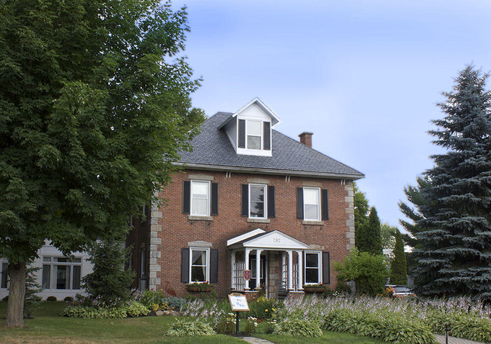 Auberge Nuits De St-Georges Bromont Exterior foto